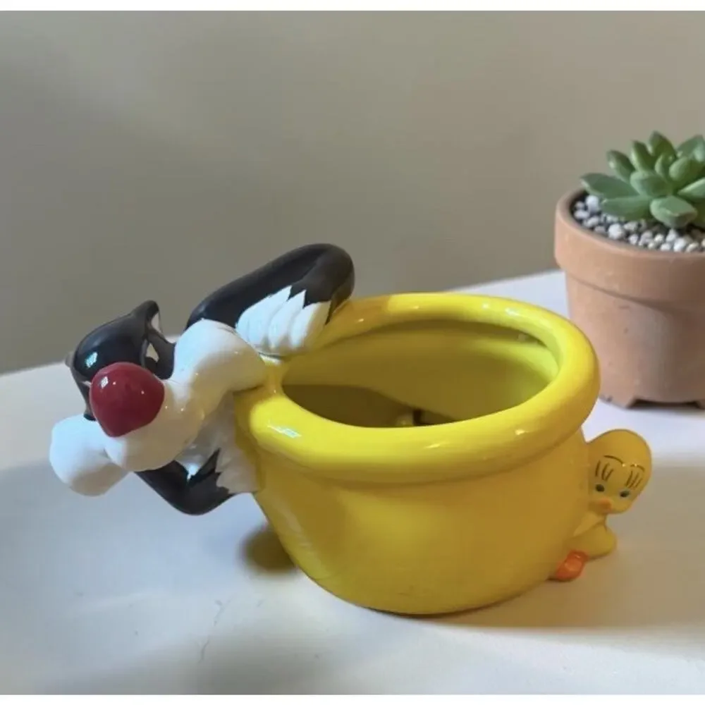 Vintage Sylvester Cat & Tweety Bird Planter Fast Shipping 3623-66